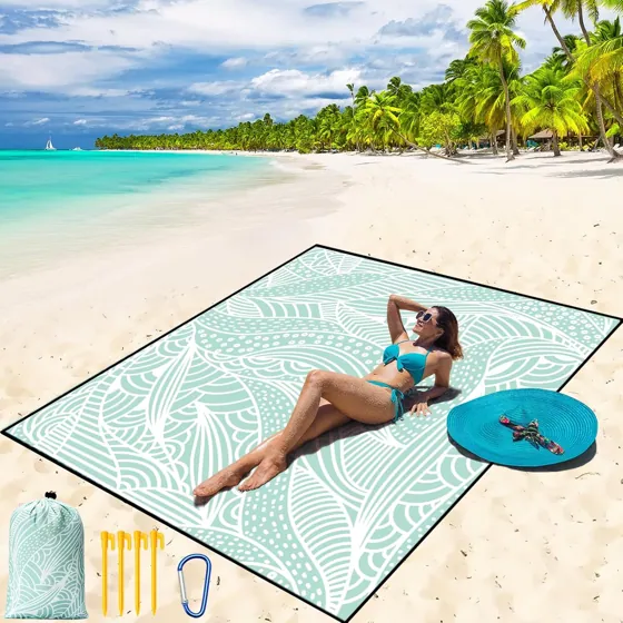 Seafoam Leaf Lines Beach Blanket